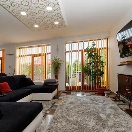 Koma Vendeghaz Apartman